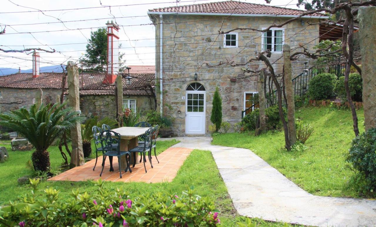 Apartamentos Barral Meu Lar Valga Esterno foto