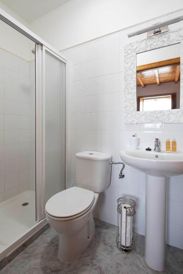 Apartamentos Barral Meu Lar Valga Esterno foto